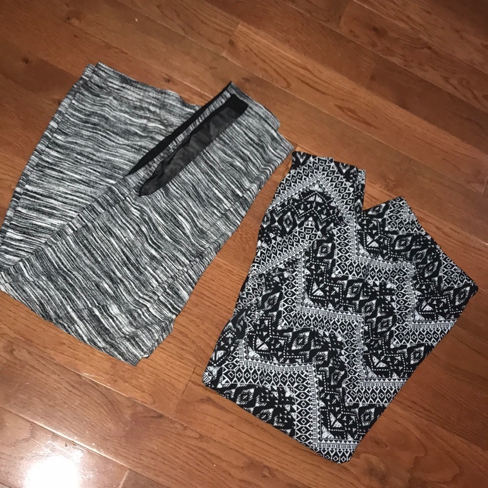 Two pair of leggings XXL 19